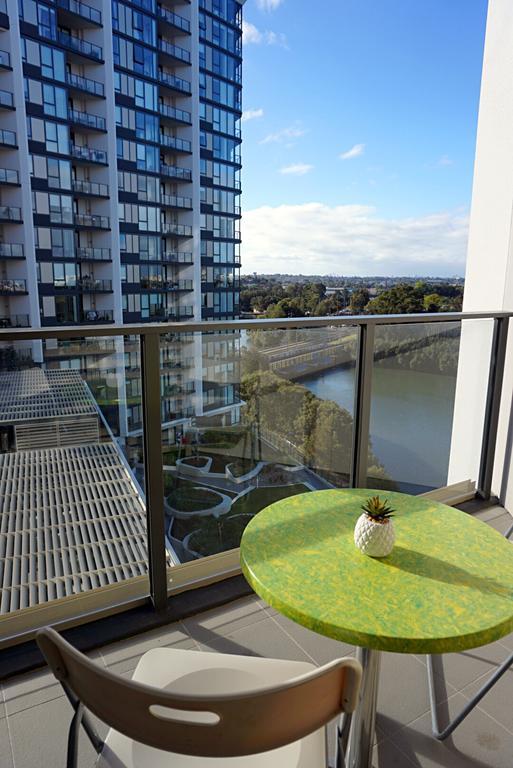 New Waterfront 2Min Train To Airport & Close To Sydney Cbd Hotel Exterior photo